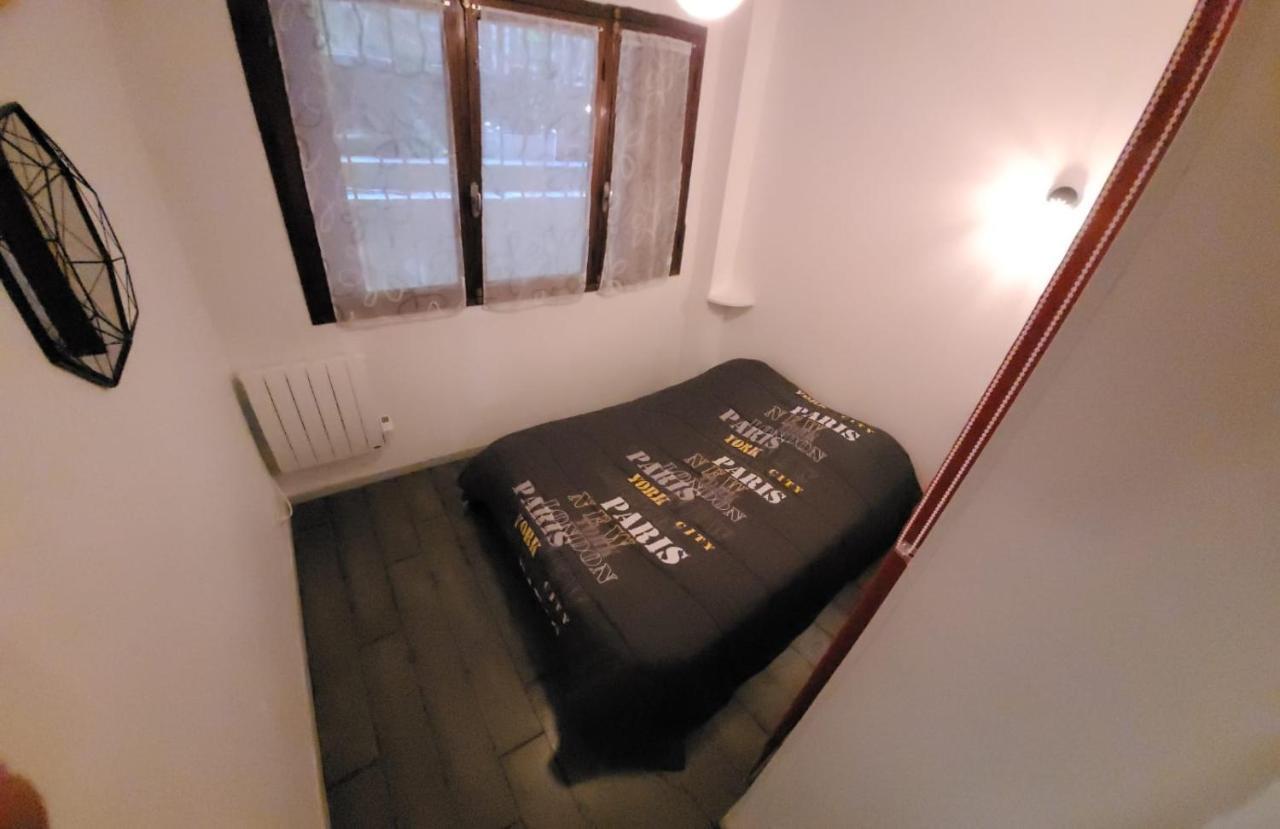 Au Calme, 200M Du Centre T2 Avec Balcon Et Parking Apartman Cassis Kültér fotó