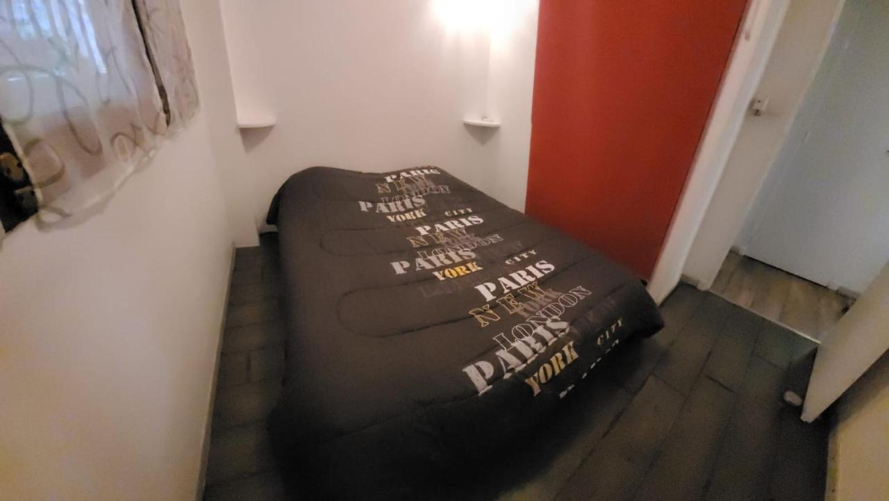 Au Calme, 200M Du Centre T2 Avec Balcon Et Parking Apartman Cassis Kültér fotó
