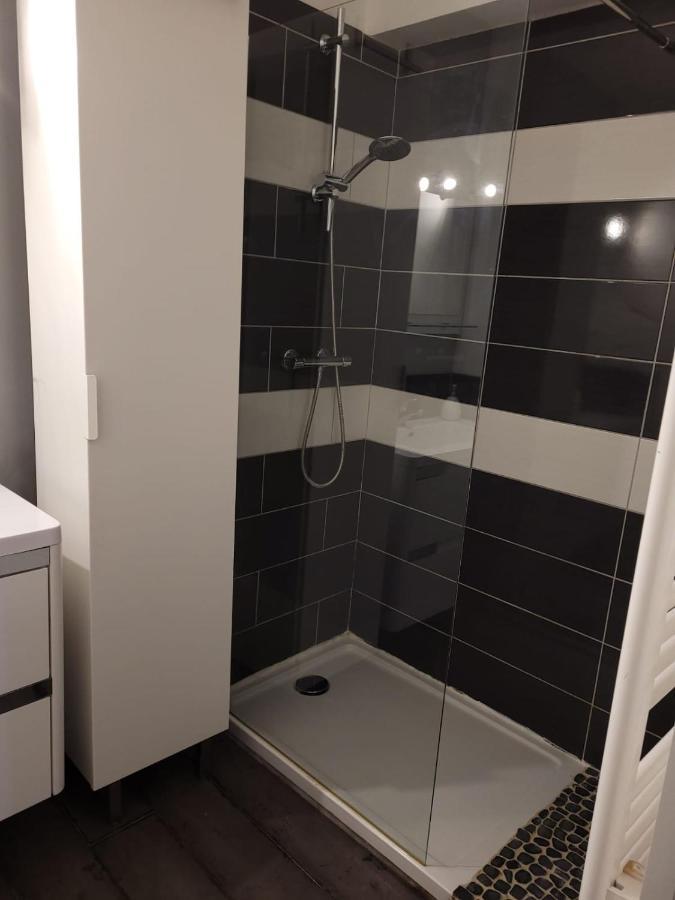Au Calme, 200M Du Centre T2 Avec Balcon Et Parking Apartman Cassis Kültér fotó