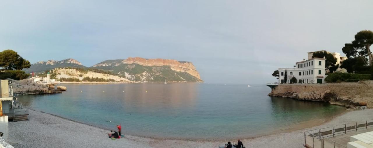 Au Calme, 200M Du Centre T2 Avec Balcon Et Parking Apartman Cassis Kültér fotó