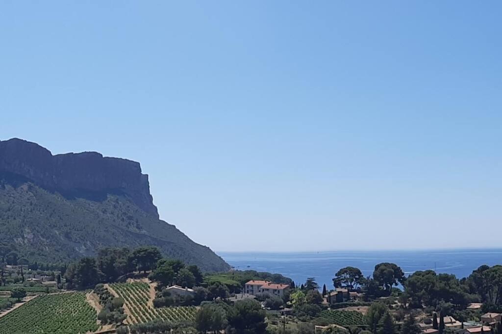 Au Calme, 200M Du Centre T2 Avec Balcon Et Parking Apartman Cassis Kültér fotó