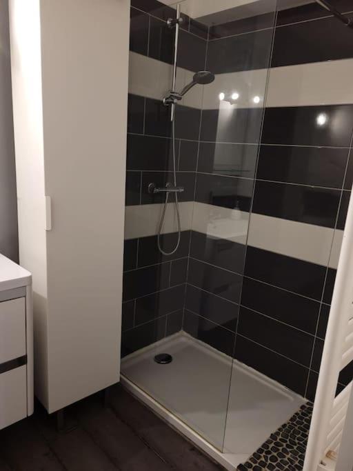 Au Calme, 200M Du Centre T2 Avec Balcon Et Parking Apartman Cassis Kültér fotó